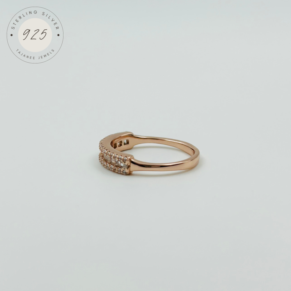 Arc Shaped Ring
