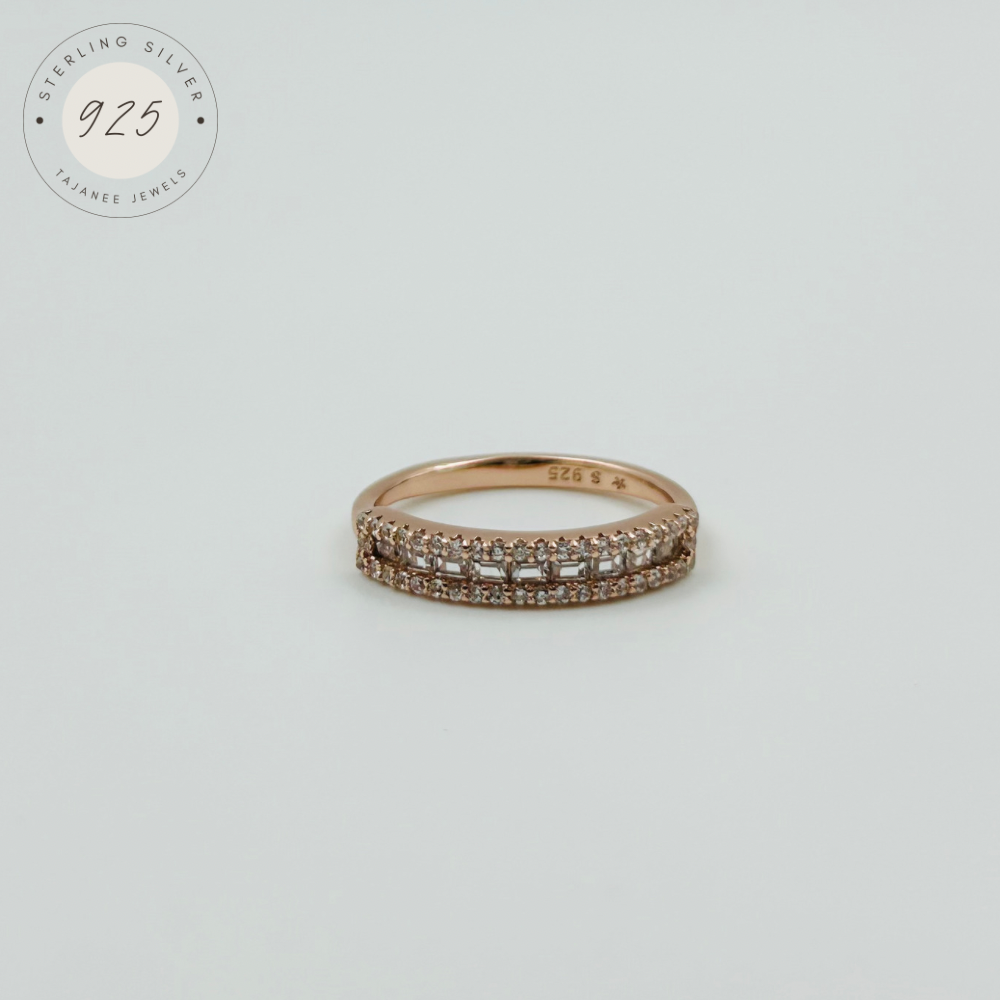 Arc Shaped Ring
