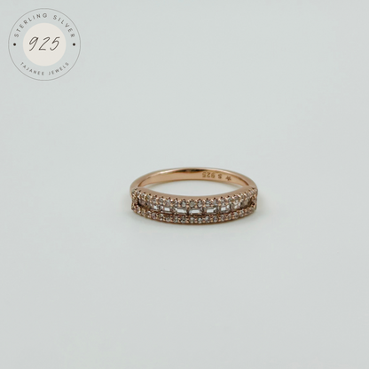 Arc Shaped Ring